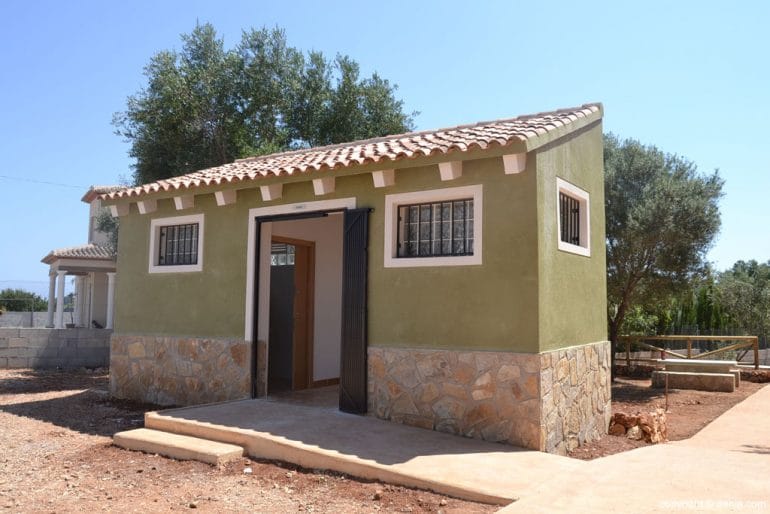 Inauguración El Pinaret La Xara - aseos públicos