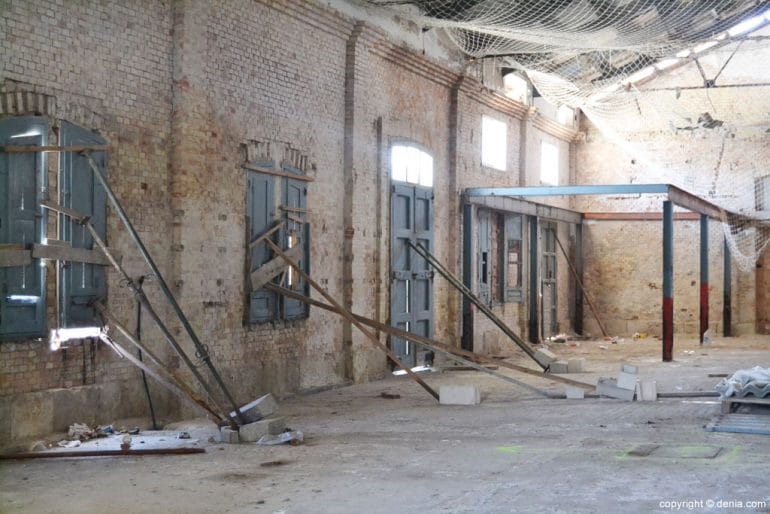 Obras de rehabilitación de la antigua lonja de Dénia - espacio interior