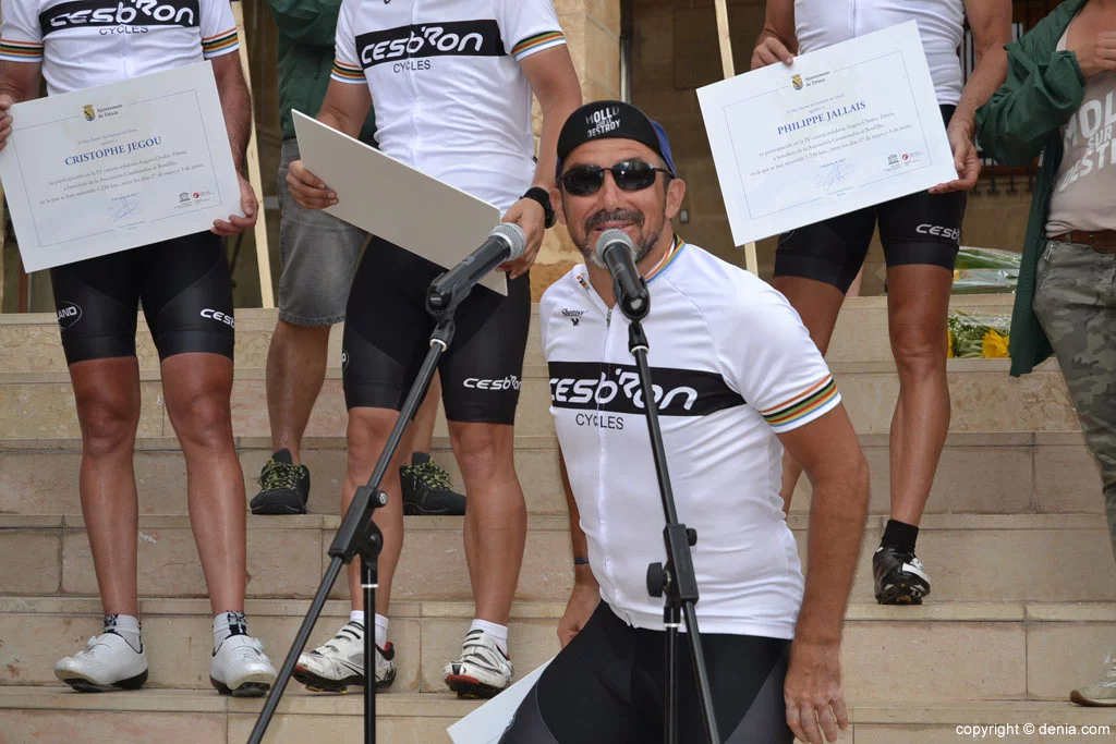 Ciclistas solidarios a favor de Condenados Al Bordillo – palabras de los ciclistas