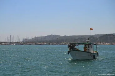Dénia Pesca Turisme – llegada del barco de pesca
