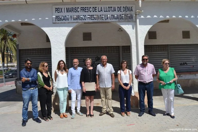 Obras de rehabilitación de la antigua lonja de Dénia - autoridades