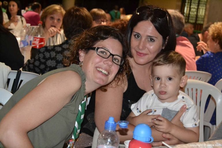 Cena 35 aniversario Juniors L'Assumpció Dénia - asistentes a la celbración