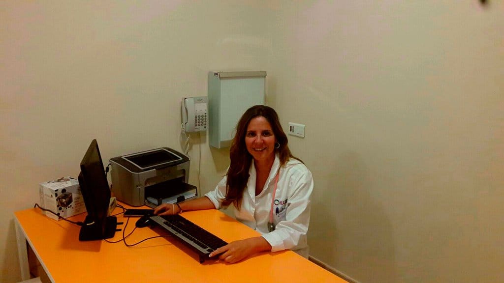 dra maria desamparados marco lattur especialista en medicina interna hla san carlos