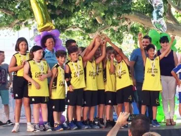 equipo benjamin denia 08 dirigido por paqui navarro