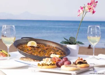 Fideuà con vistas al mar en Dénia Restaurant Noguera