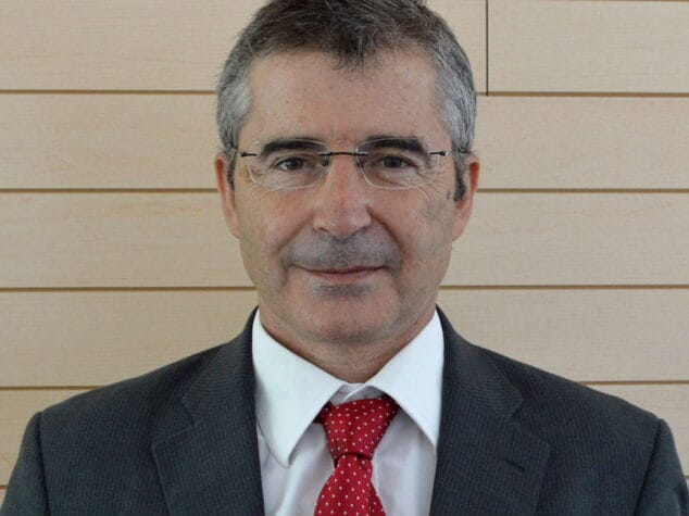 luis carretero es el nuevo gerente del departamento de salud de denia