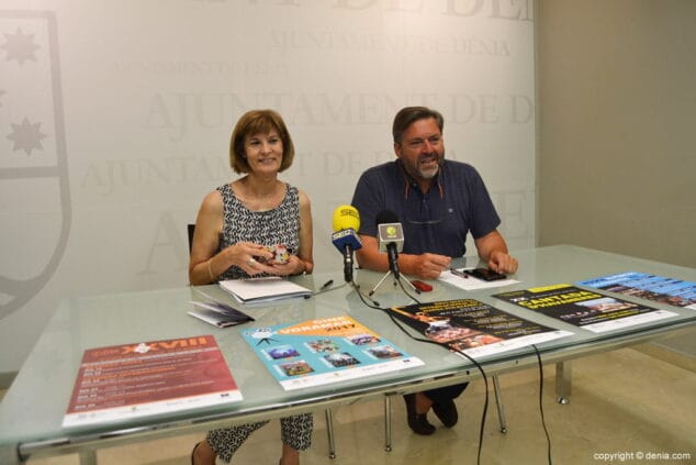 maribel font y rafa carrio presentan la agenda cultural del verano en denia