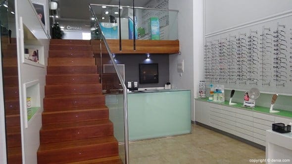 "Hemos atendido a padres, hijos y nietos", Belín y Chelo de Ópticas Pérez Buigues 2 opticas perez buigues