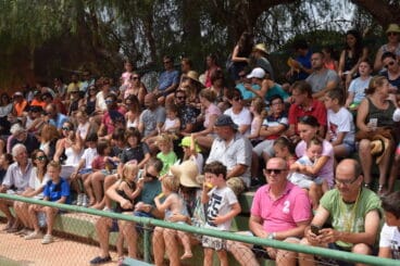 Público en la grada central