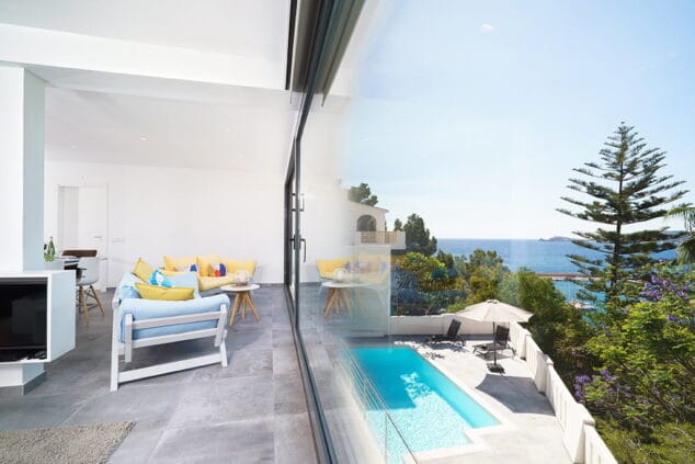 vivienda con grandes vistas en aguila rent a villa