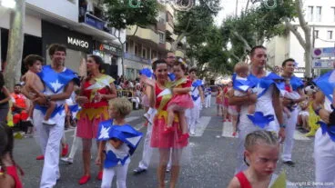 Carrozas Dénia 2017 – Comparsa falla Centro