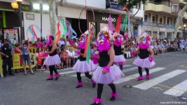 Carrozas Dénia 2017 – Comparsa de París Pedrera