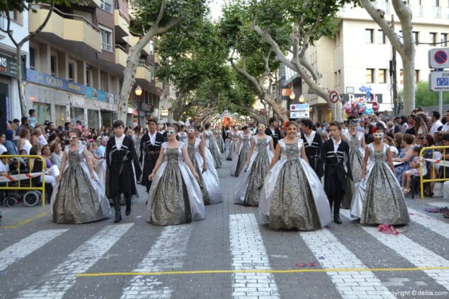 03 carrozas denia 2017 comparsa de la falla oeste