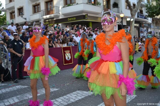 04 carrozas denia 2017 comparsa de paris pedrera
