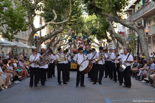 06 carrozas denia 2017 agrupacio artistica musical de denia