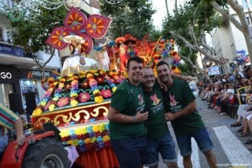 Carrozas Dénia 2017 – Equipo carrocero de Les Roques