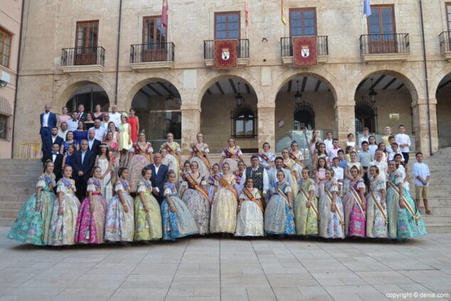 08 acto del dia del fallero denia 2017 cargos falleros 2018 con la fallera mayor infantil de valencia y su corte