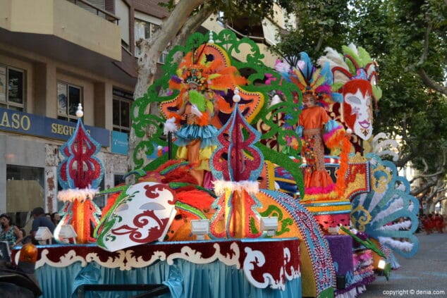 08 carrozas denia 2017 carroza de paris pedrera