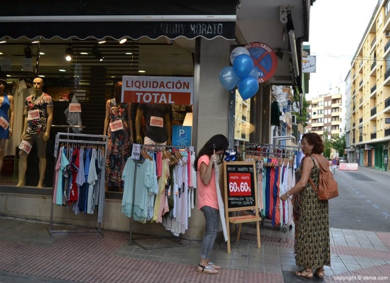 Noche Abierta Dénia 2017 - Comercios en la calle Carlos Sentí