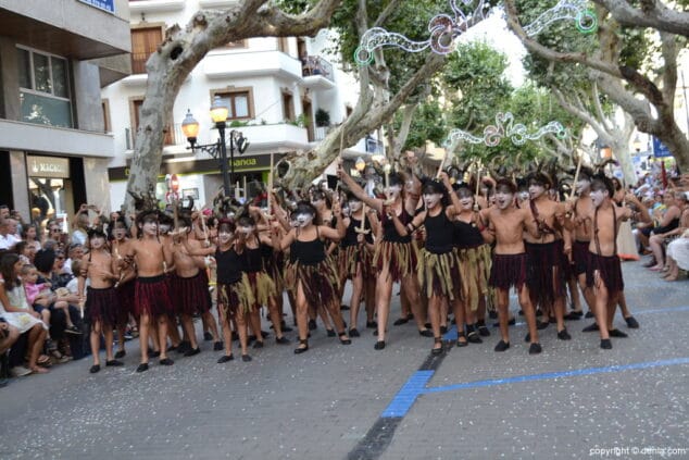 12 carrozas denia 2017 comparsa de la falla port rotes