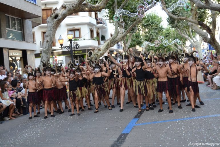 Carrozas Dénia 2017 - Comparsa de la falla Port Rotes