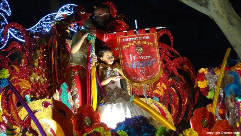 Carrozas Dénia 2017 - Les Roques gana el primer premio