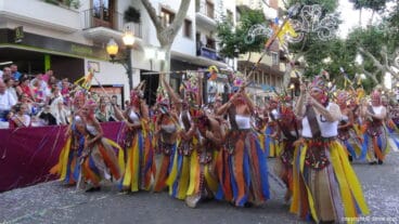 Carrozas Dénia 2017 – Comparsa de Baix la Mar