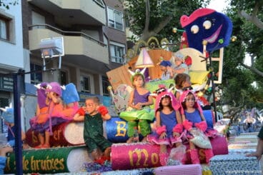 Carrozas Dénia 2017 – Carroza infantil falla Saladar