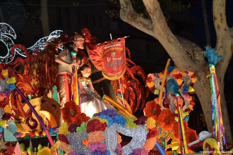 Carrozas Dénia 2017 - Les Roques gana el primer premio