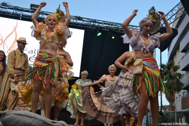 33 acto del dia del fallero denia 2017 musical gloria en cuba