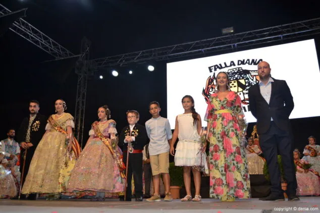 50 acto del dia del fallero denia 2017 cargos 2017 y 2018 de la falla diana