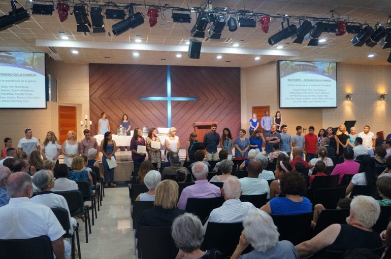 Acto de presentación de los bautizados