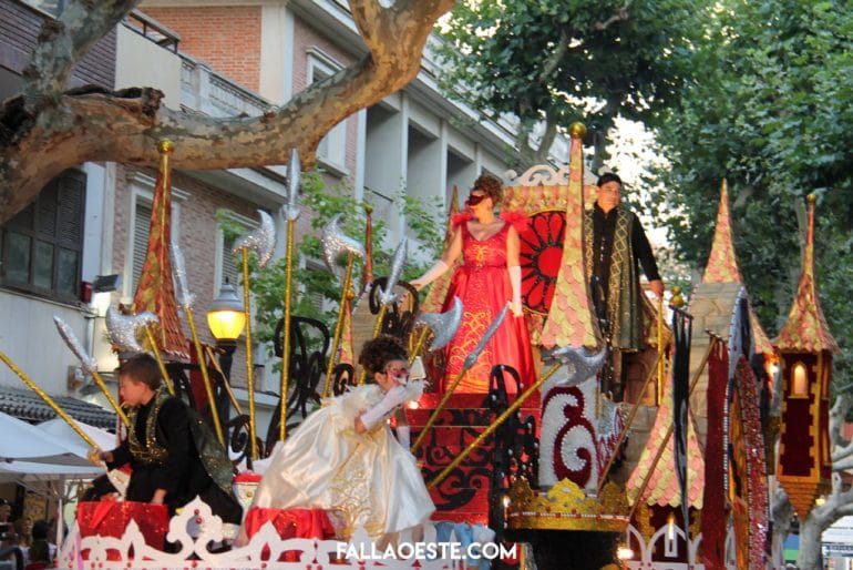 Carroza de la falla oeste