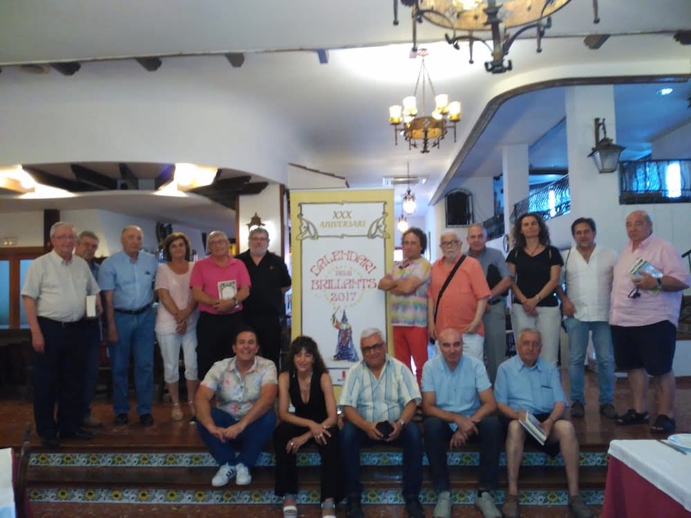 celebracion de los 30 anos del calendari dels brillanta