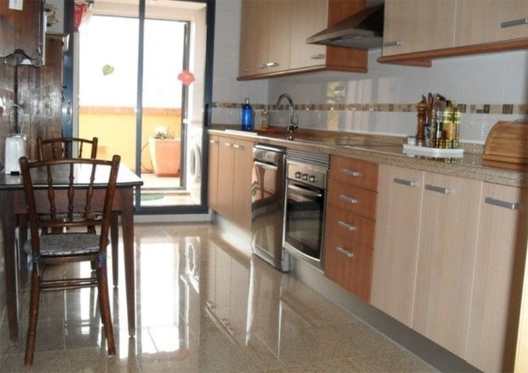 Cocina luminosa Vacation Villas