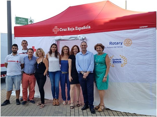 donacion de una carpa a cruz roja denia