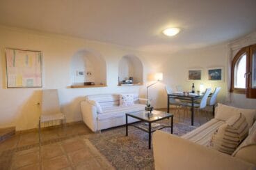 Interior Aguila Rent a Villa
