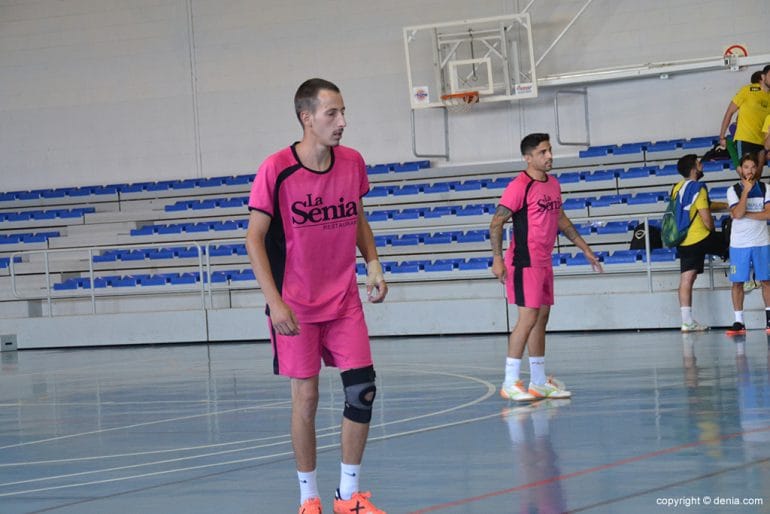 Los jugadores Toni Alfaro y Jorge del H Nou Romá