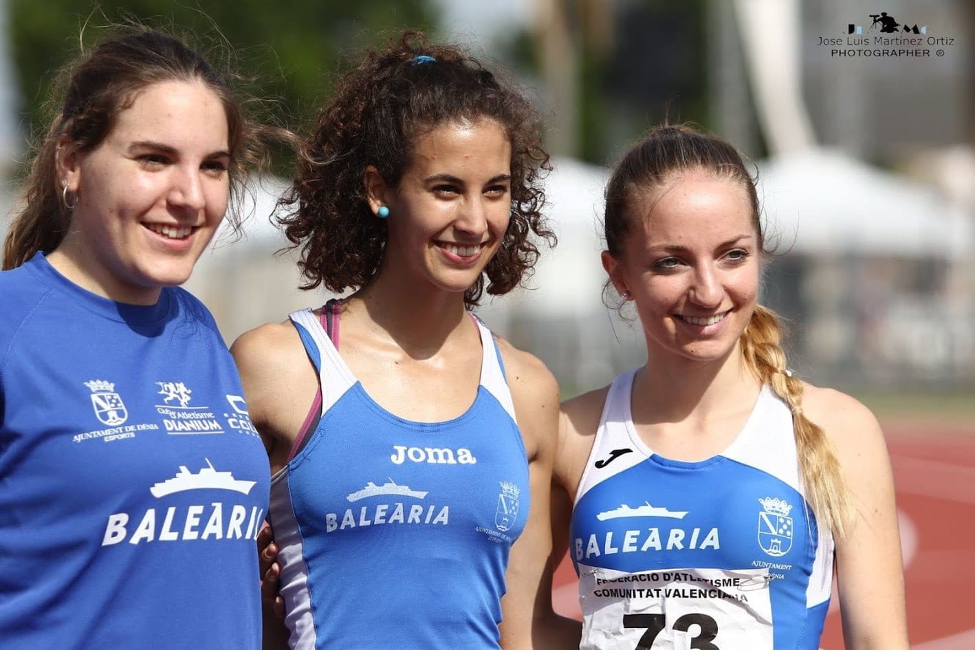 Aina Fornés se proclamó campeona autonómica absoluta en los 400 metros vallas 2 patricia mas aina fornes y marta perez en el autonomico absoluto de atletismo