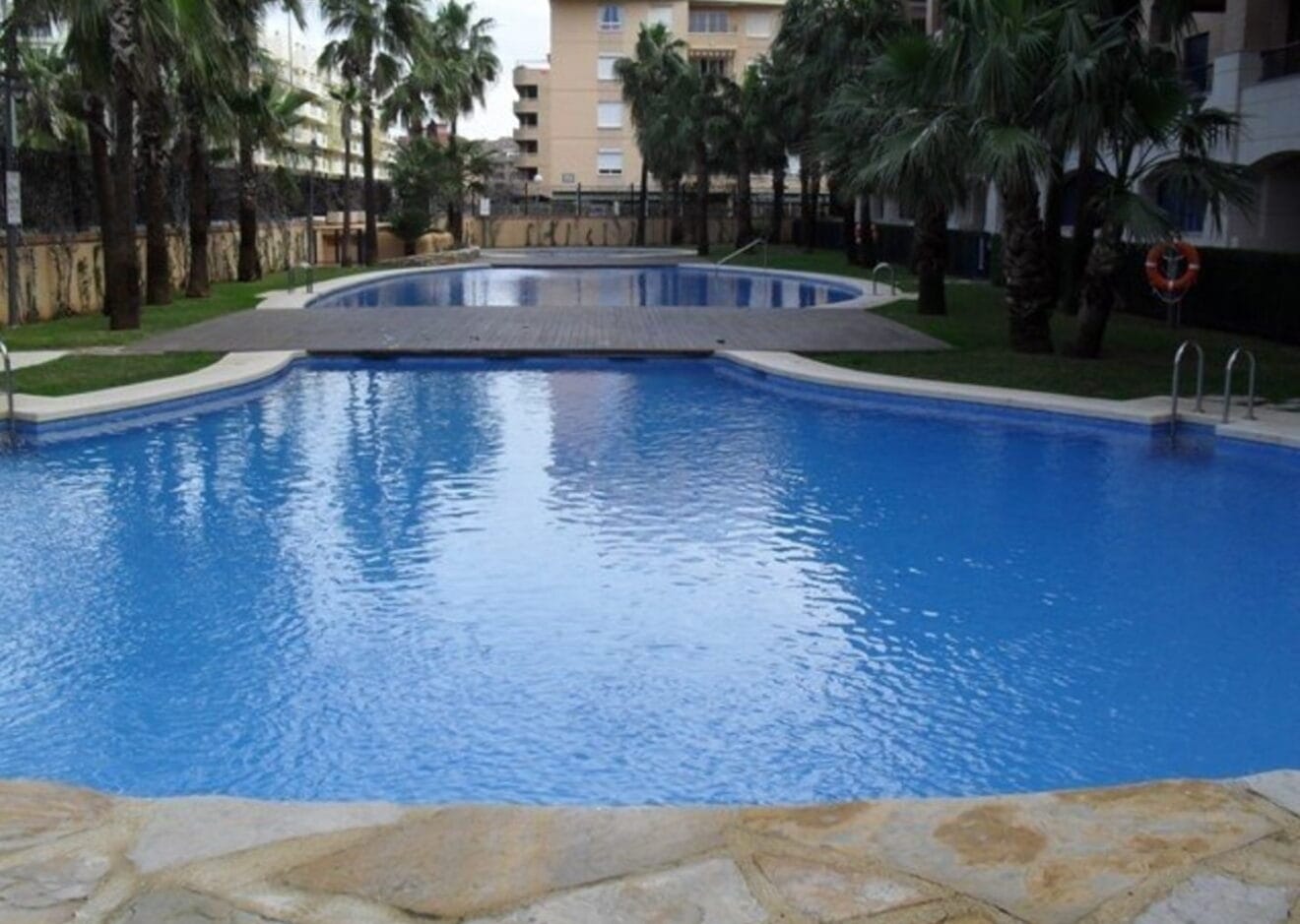 Piscina y jardín comunitarios Vacation Villas