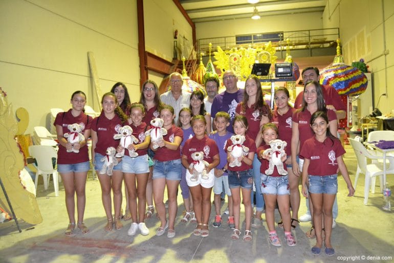 Visita a la carroza de la falla Campaments