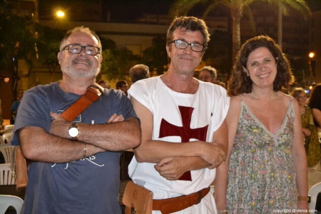 08 cena de acampada moros y cristianos 2017 escuadra