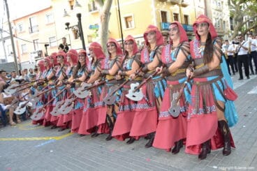 Desfile de gala Moros y Cristianos Dénia 2017 – Filà Almogàvers