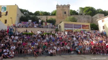 Milagro de la niebla – público en la plaza