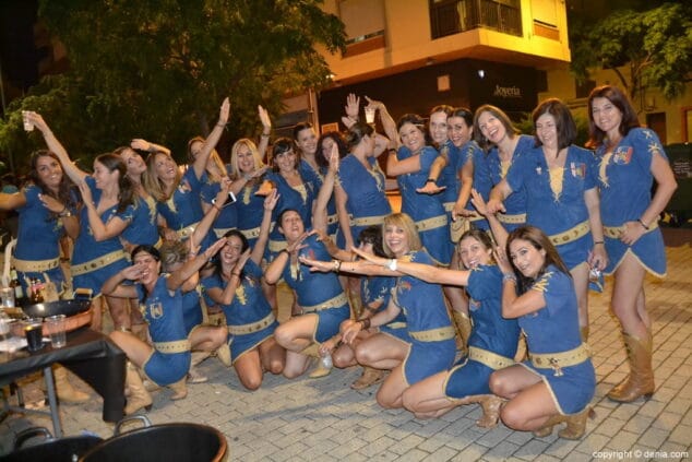 12 cena de acampada moros y cristianos 2017 fila almogavers