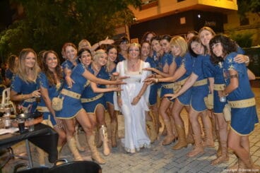 13 cena de acampada moros y cristianos 2017 abanderada con almogavers