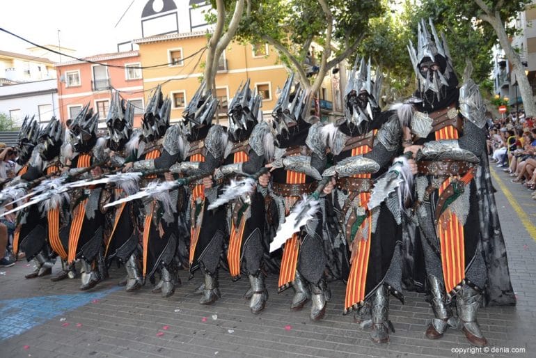 Desfile de gala Moros y Cristianos Dénia 2017 - Filà Creuats