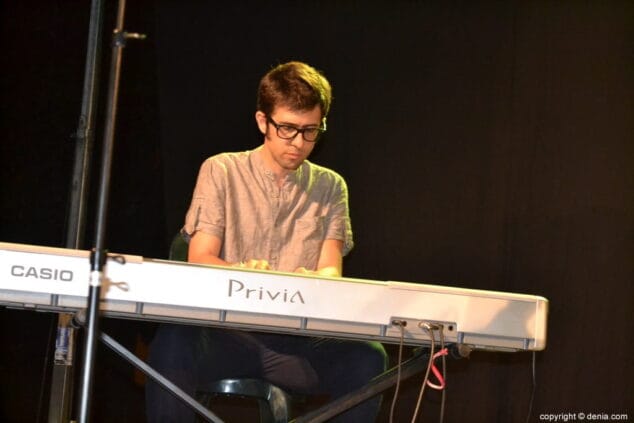 13 festival de jazz denia 2017 grupo racalmuto pianista