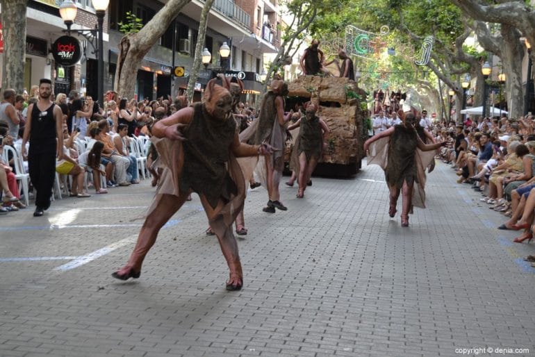 Capitanía Filà Templaris - Ballet de los murciélagos de Alcoi