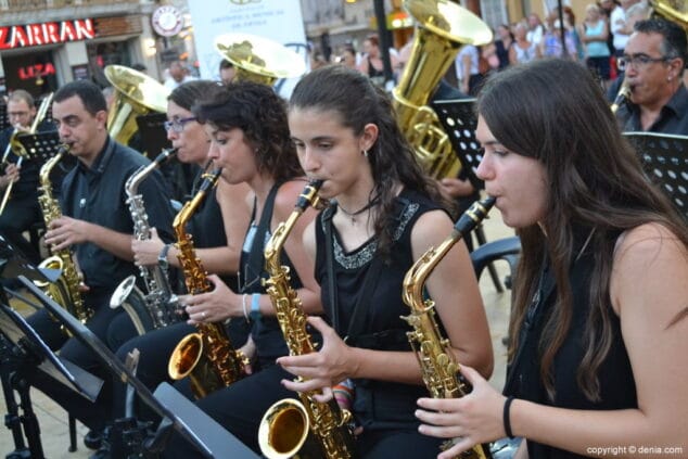 19 concierto de musica festera moros y cristianos denia 2017 musicos